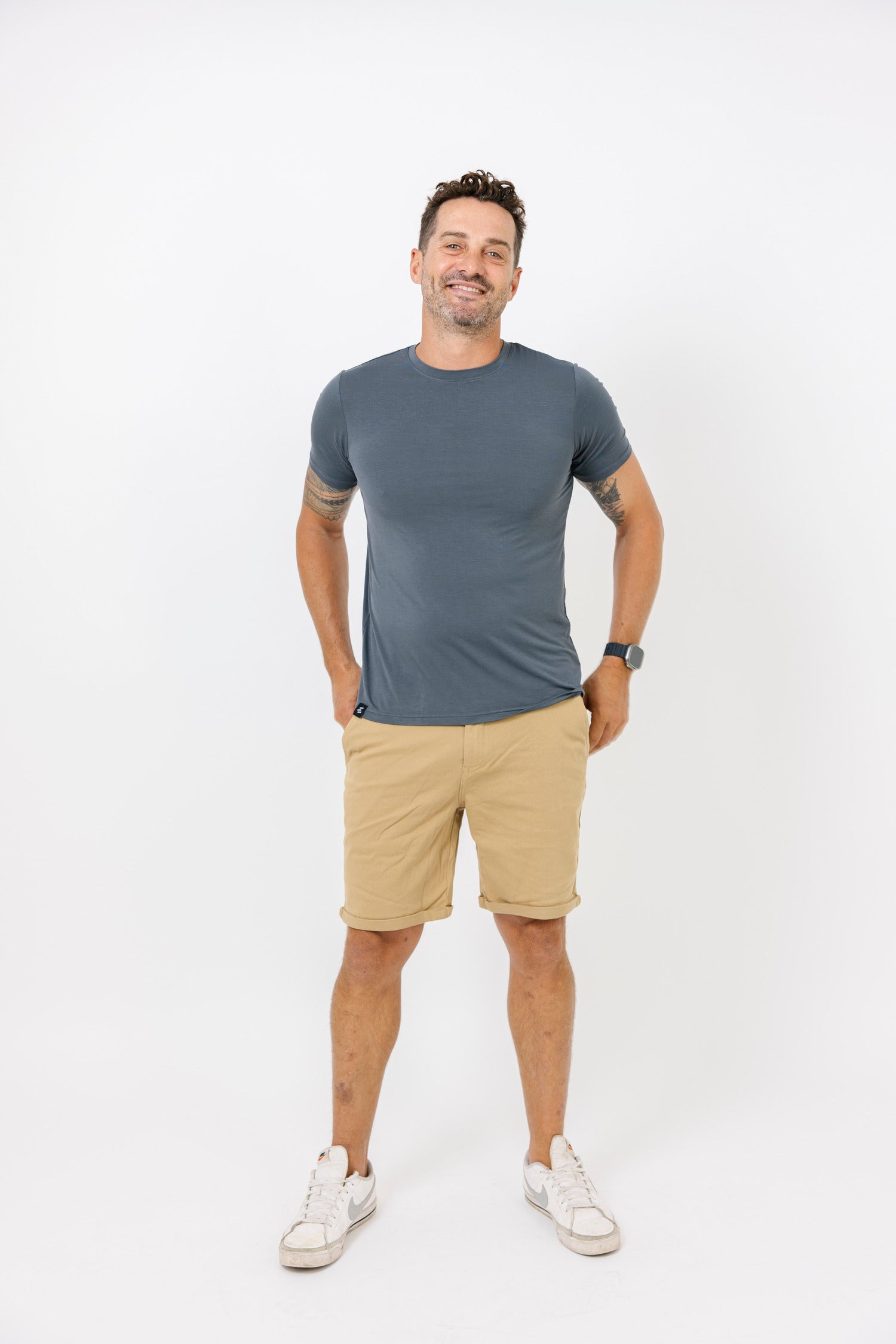 grey casual tee