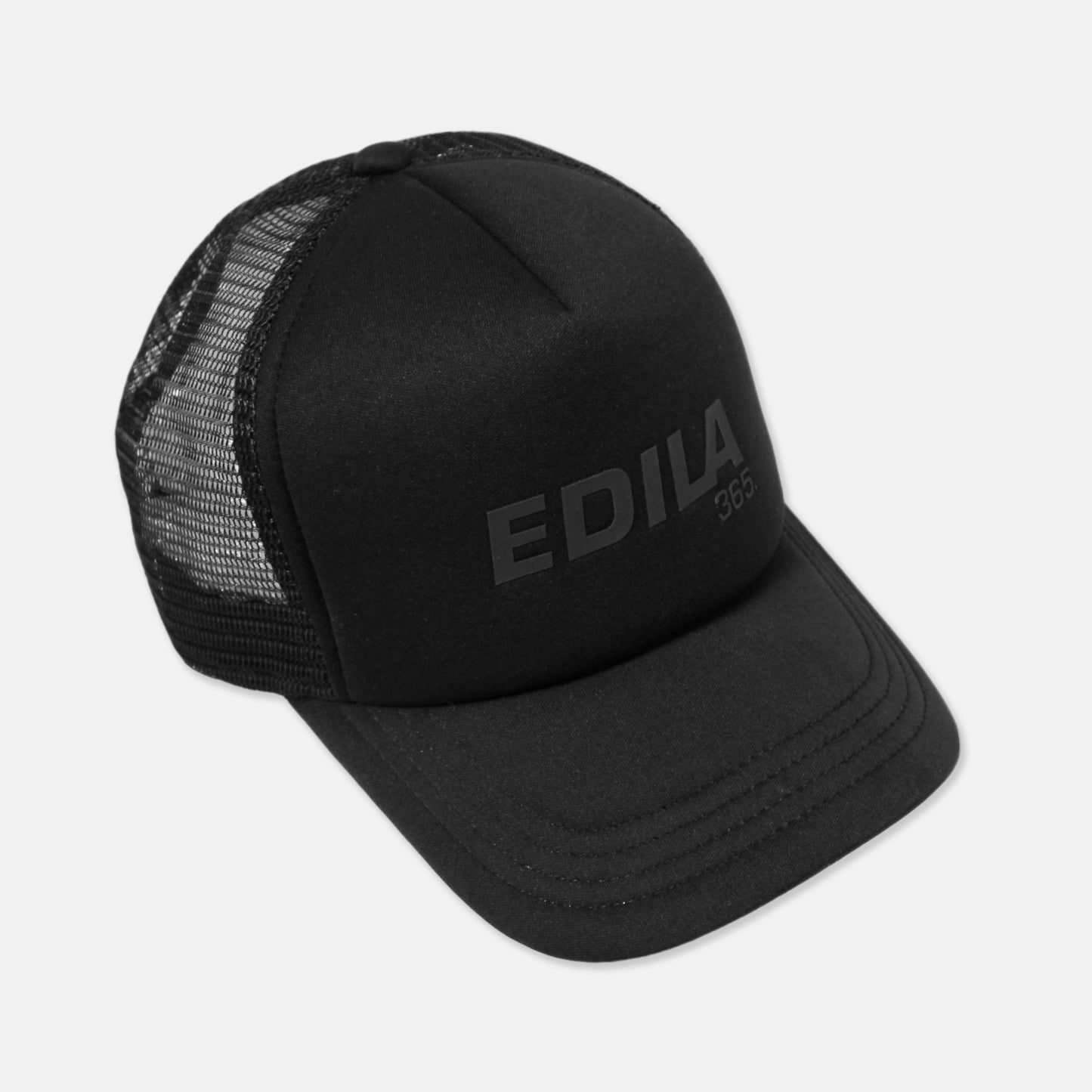 THE TRUCKER CAP